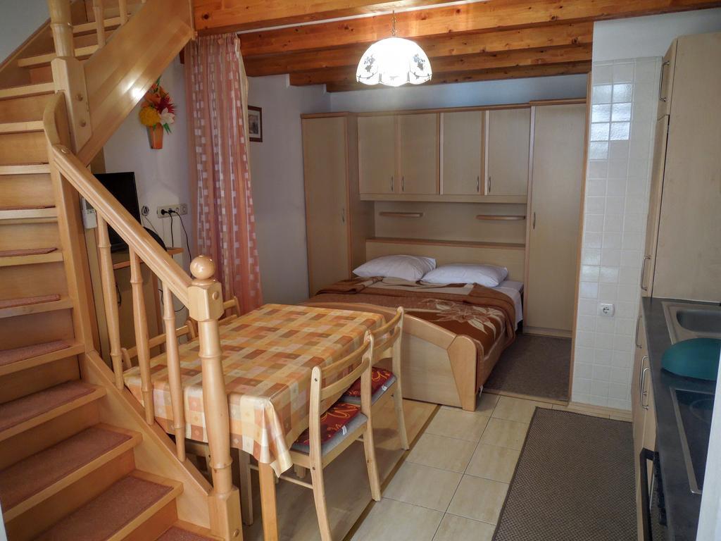 Apartments Dobranic Crikvenica Eksteriør bilde