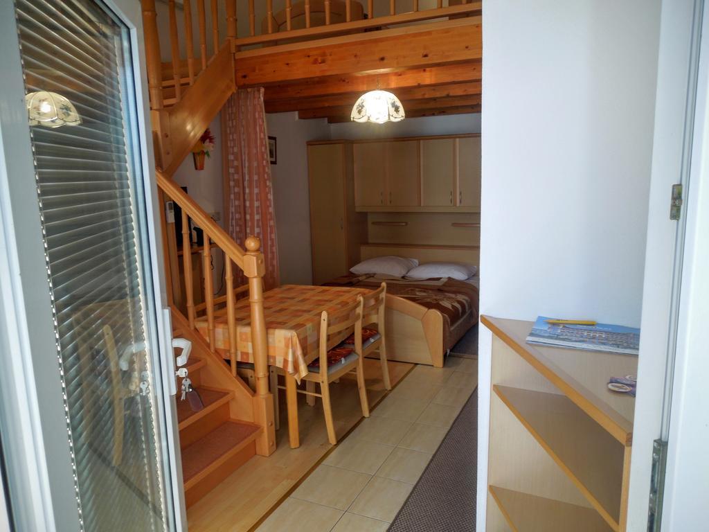 Apartments Dobranic Crikvenica Eksteriør bilde