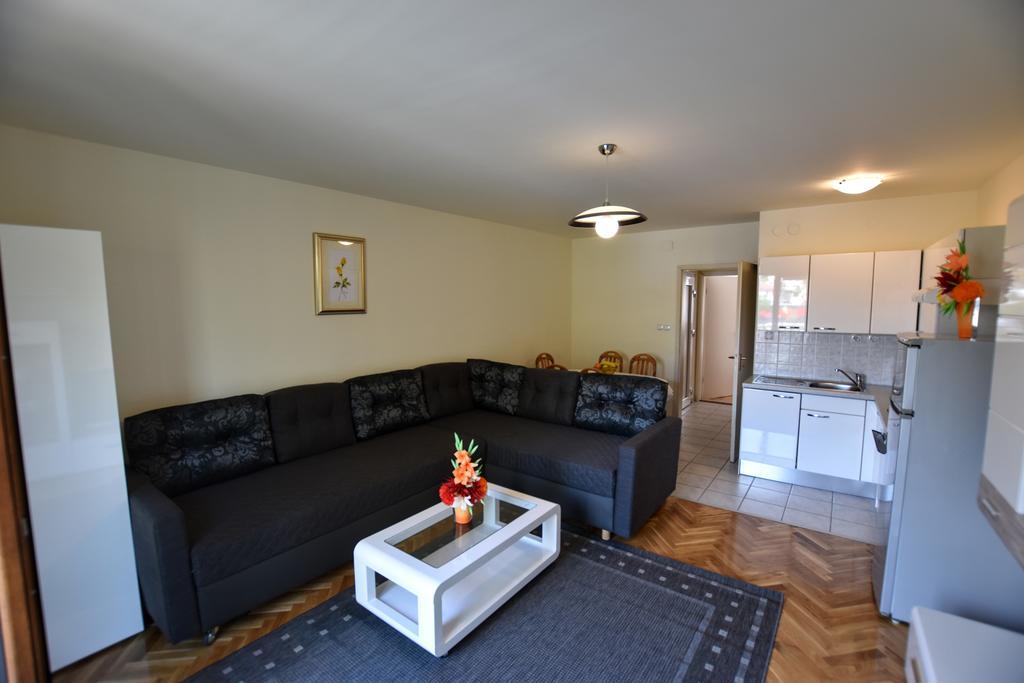 Apartments Dobranic Crikvenica Eksteriør bilde